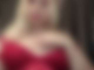 Live cam show with SadyeDobiesz - Lesbian on Camsoda