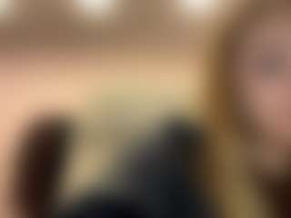 Live cam show with StephaniMaggio - Bedroom Blonde Hair on Streamer API