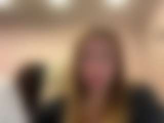 Live cam show with StephaniMaggio - Squirt on Adult Interactions