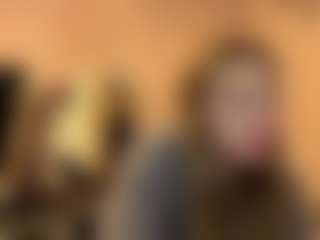 Live cam show with StephaniMaggio - Shower on Camsoda