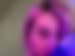 Live cam show with TatianaStockbridge - Camel Toe on Soda Cam