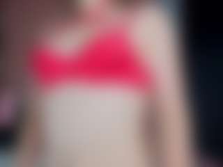 Live cam show with TessKennel - Butt Plug on CamClone