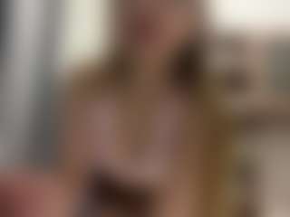 Live cam show with TressieLough - Sexy on Hubzter Live