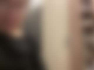 Live cam show with TressieLough - Brown Eyes Teen (18+) on Camsoda
