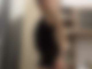 Live cam show with TressieLough - Amateur on Camsoda