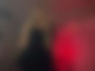 Live cam show with TressieLough - Tittyfuck on xplaylive.com