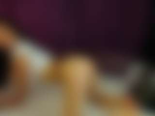 AkiraHayes's Live Sex Cam Show