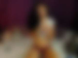 AkiraHayes's Live Sex Cam Show
