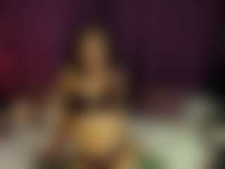 Live cam show with AkiraHayes - Brown Hair on Camversity