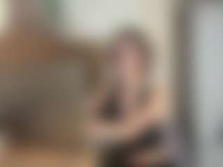 Live cam show with ChristaLurie - Full Nudity on Cam Slut