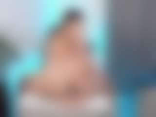 Live cam show with Karol Deny - Tease Brown Hair on Dolls Live