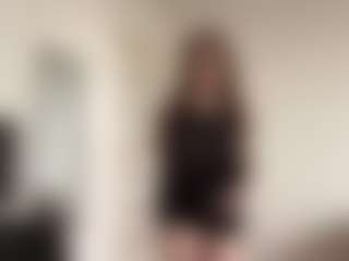 LeraValentini's Live Sex Cam Show