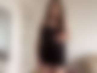 LeraValentini's Live Sex Cam Show