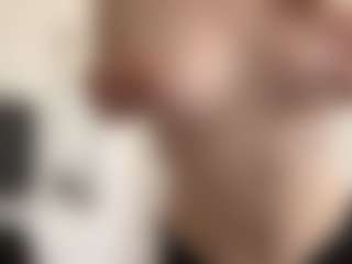 LeraValentini's Live Sex Cam Show
