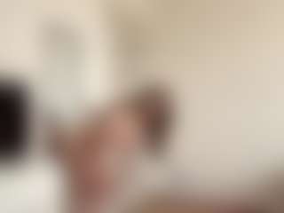 LeraValentini's Live Sex Cam Show