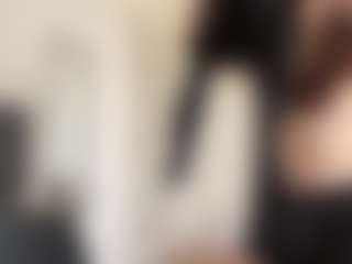 LeraValentini's Live Sex Cam Show