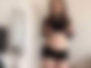 LeraValentini's Live Sex Cam Show