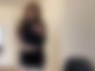 Live cam show with LeraValentini - Solo on Camming Site