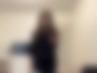 LeraValentini's Live Sex Cam Show