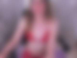 Live cam show with Lunneth - New Brown Eyes on Camsoda