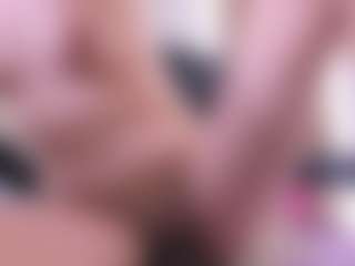 Lunneth's Live Sex Cam Show