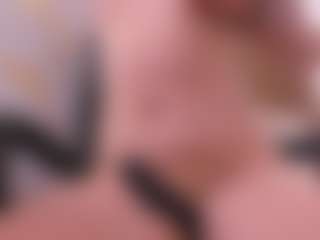 Lunneth's Live Sex Cam Show