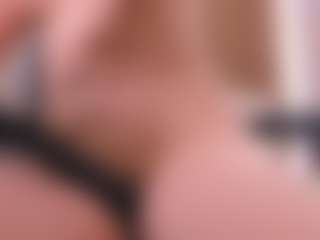 Lunneth's Live Sex Cam Show