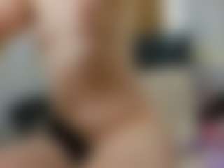 Live cam show with Lunneth - BBW on SpunkLive