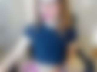 Live cam show with Lunneth - Young Adult on Gym Cam Girls