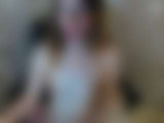 Lunneth's Live Sex Cam Show
