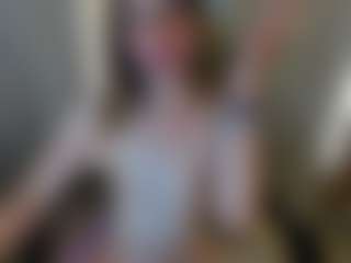 Lunneth's Live Sex Cam Show