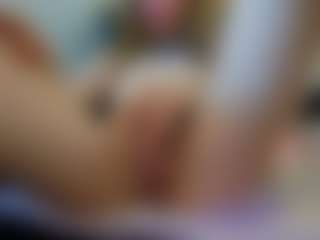 Live cam show with Lunneth - Rough on Camsoda