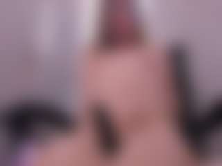 Lunneth's Live Sex Cam Show