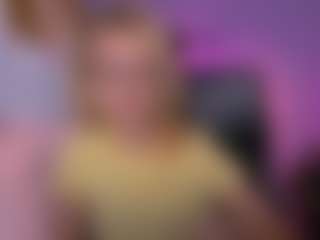 Live cam show with mariam-veil - Girly on Streamer API