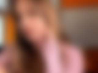 Live cam show with ShawandaChesher - Camel Toe on sexylive.show