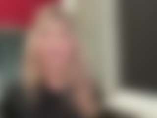 Live cam show with ToccaraLockridge - Brown Hair Petite on Taboo Cams XXX