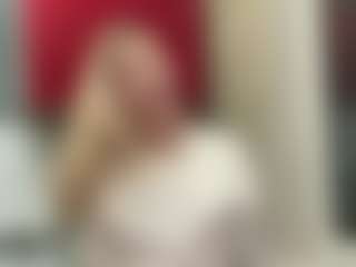 Live cam show with ToccaraLockridge - Eating Pussy on Sweet Sext