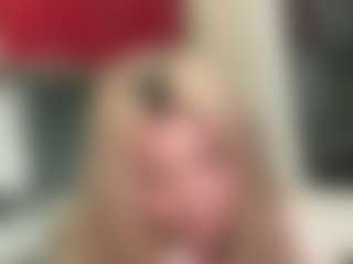 Live cam show with ToccaraLockridge - Brown Hair on live18s.com