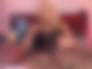 aisha-braunn's Live Sex Cam Show