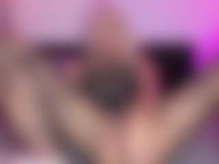 Live cam show with aisha-braunn - Anal Toys on Camsoda Late Night