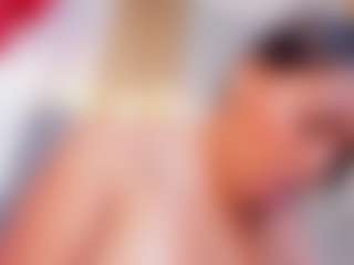 Aliceefox1's Live Sex Cam Show