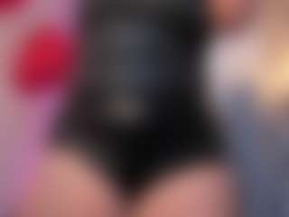 Aliceefox1's Live Sex Cam Show