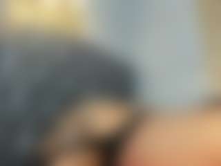Live cam show with Aliceefox1 - Brown Hair Toys on Sweet Sext
