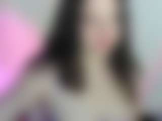 Live cam show with AlyaSoler - Petite on Uber Horny