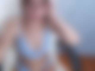 Live cam show with Amys19 - Teen (18+) on Uber Horny