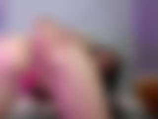 Amys19's Live Sex Cam Show