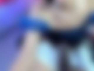 StellaCruzMILF's Live Sex Cam Show