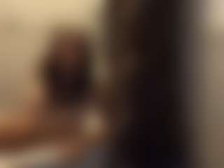 WifeyKey's Live Sex Cam Show