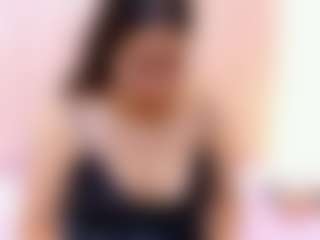 Live cam show with Madelinerousse - Smoking on Hubzter Live
