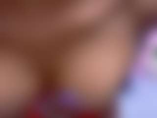 Live cam show with Ninarose01 - Drinking on Camsoda